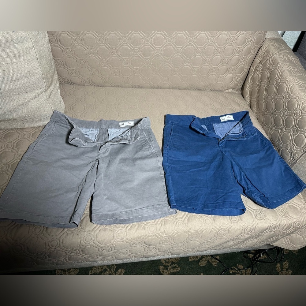 Bundle 2 GAP Men's Flat Front Shorts in Gray and Blue